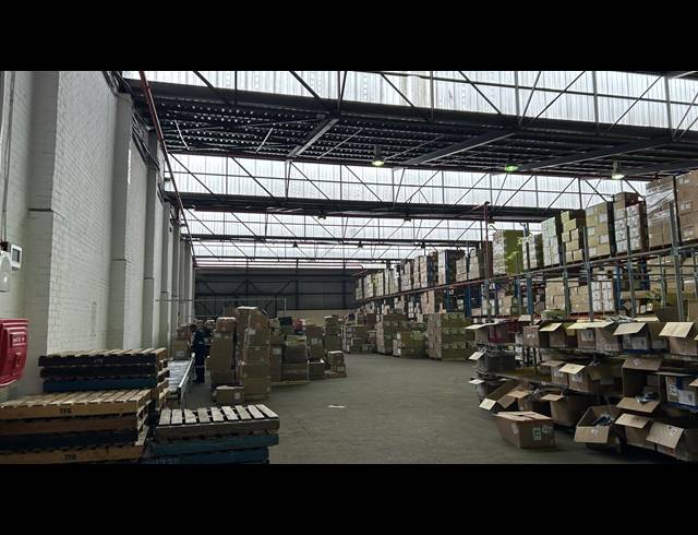 5,552M² WAREHOUSE TO LET IN EPPING INDUSTRIAL